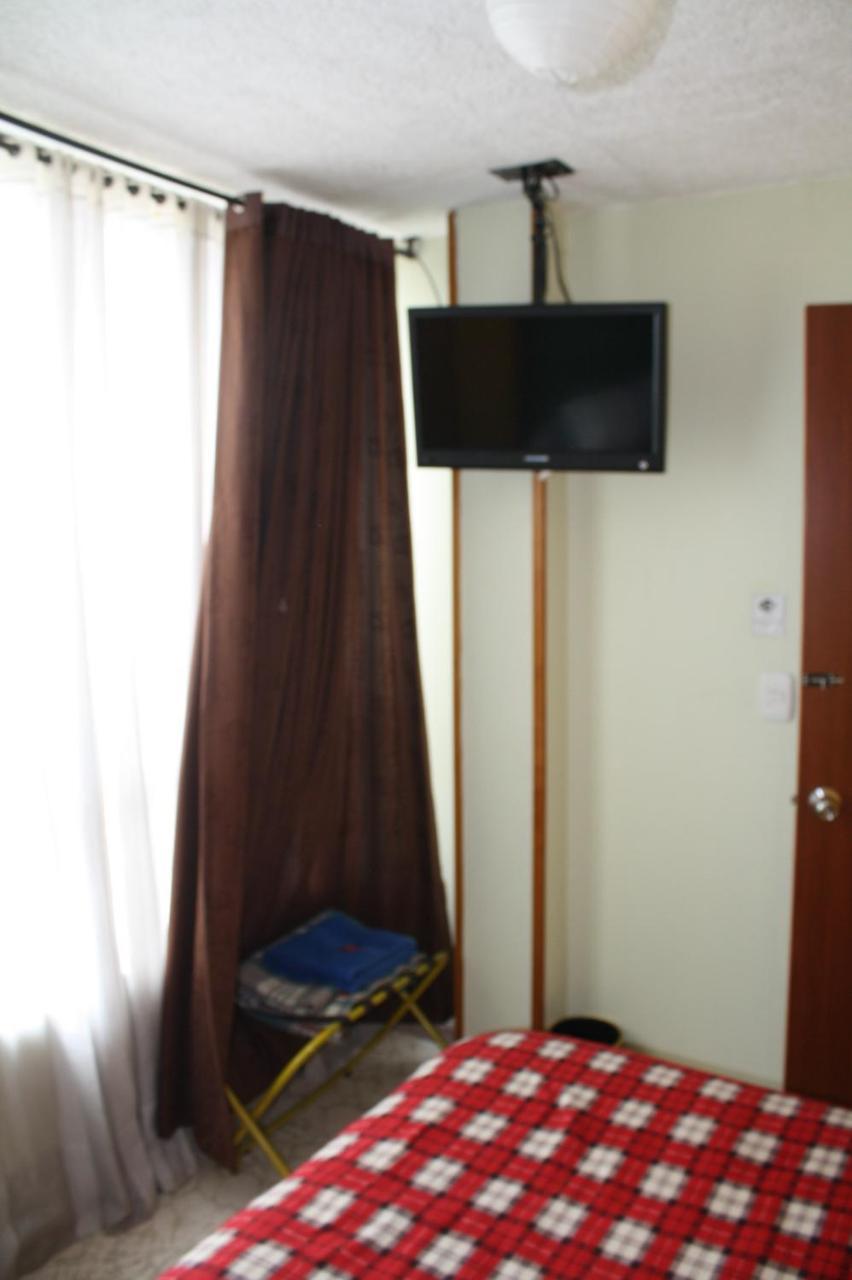 Hostel Casa Alb Богота Экстерьер фото